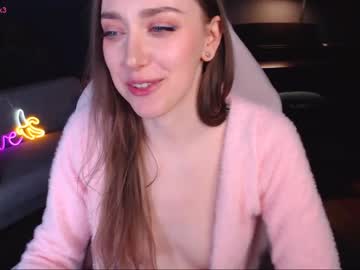 webcam girl uwuxo today image #3508471