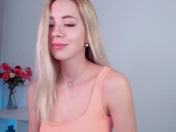webcam girl emmi_rosee today image #1006336