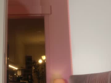 webcam girl hatnbelt today image #3836268