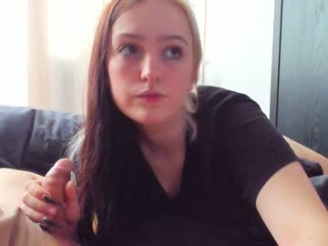 webcam couple deathfetish_ today image #1918476