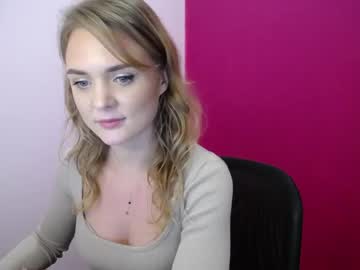 webcam girl melanie_pure today image #3489406