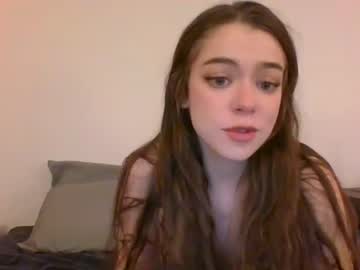 webcam girl rosegold18 today image #3063344