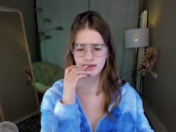 webcam girl zlata_luna today image #568560