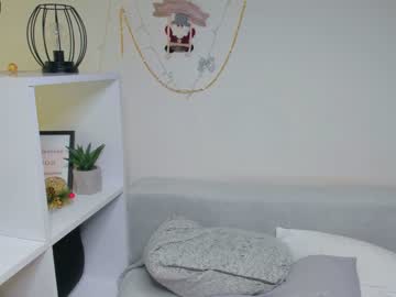 webcam girl gabbi_i today image #784602