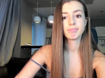 webcam girl coy_amina_ today image #3253211