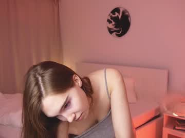 webcam girl hailey_winsome today image #2495881
