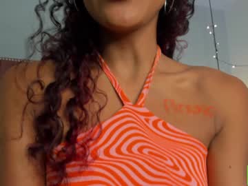 webcam girl evaa_rose today image #3384210