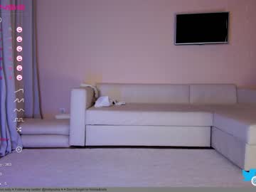 webcam girl hollyextra today image #3713195