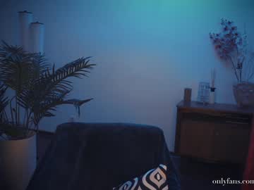 webcam girl auddicted today image #1233700
