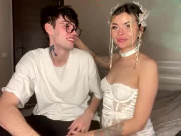 webcam couple holykris today image #4079913