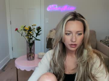webcam girl texasthicc today image #1906376