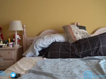 webcam girl layanaqueen today image #3696969