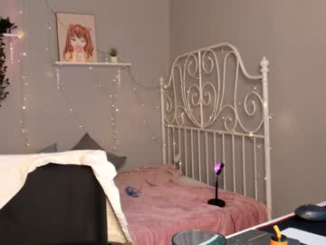 webcam girl linellali today image #2501127