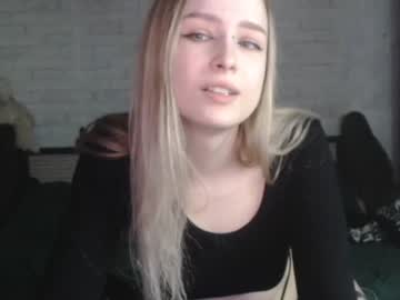 webcam couple acid666kittens today image #3931562