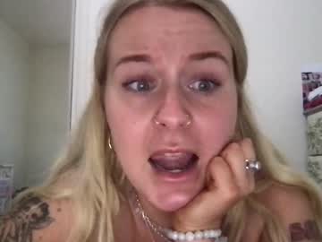 webcam girl missariel777 today image #4055881