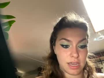 webcam girl chroniclove today image #2633146