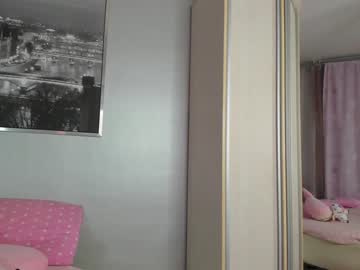 webcam girl _mito_69 today image #3644041