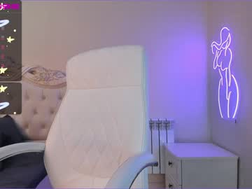 webcam girl akura_01 today image #3019462