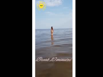 webcam girl your_asya today image #3854576
