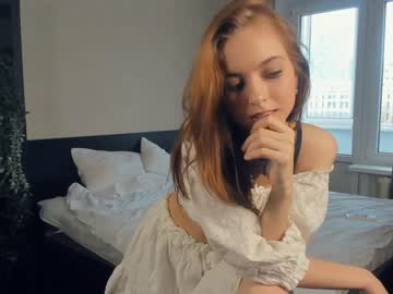 webcam girl arlenebrooks today image #3316635