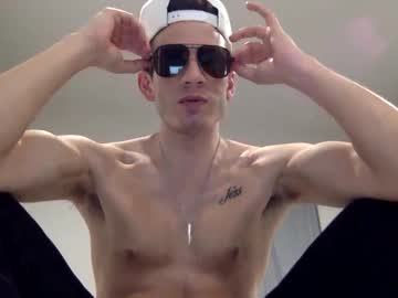 webcam couple dracoisback today image #4079567