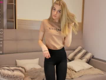 webcam girl gracelee__ today image #3813183
