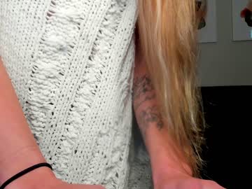 webcam couple theonlymilf today image #2968033