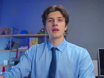 webcam man martinlutar420 today image #1738771