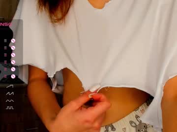webcam girl ottiliebirmingham today image #4039390