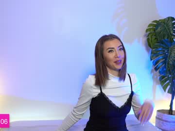 webcam girl emese_ today image #1542133