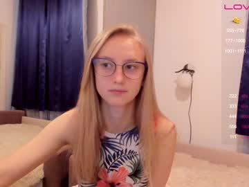 webcam girl angeellina today image #1375883