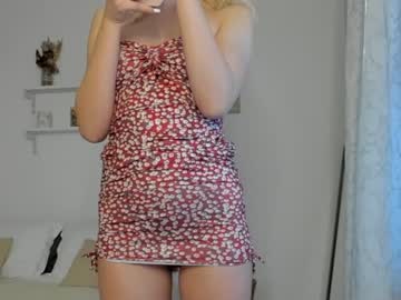 webcam girl rennatha21 today image #768862