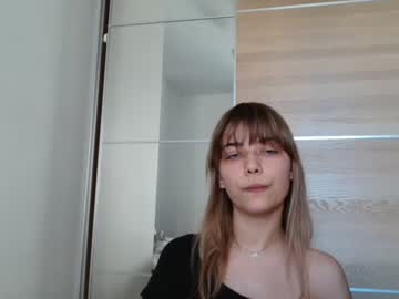 webcam girl stella_9 today image #1745220