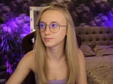 webcam girl angeellina today image #3199409