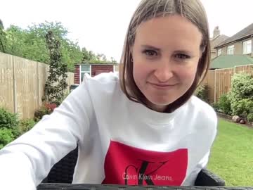 webcam girl eatmypie69 today image #1903716