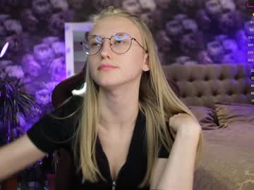 webcam girl angeellina today image #2896270