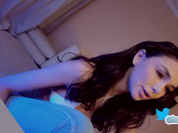 webcam girl hollyextra today image #3081047