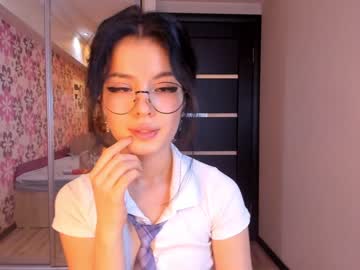 webcam girl akino_17 today image #1437826
