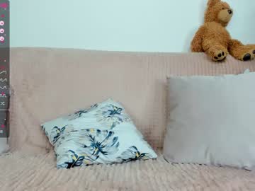 webcam girl _rileyreid_ today image #3866743