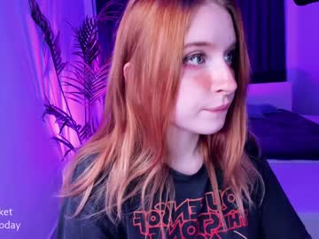 webcam girl pocketrocket_ today image #203011