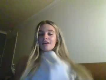 webcam girl babyadrianna today image #2891335