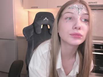 webcam girl annareffett0 today image #3512300
