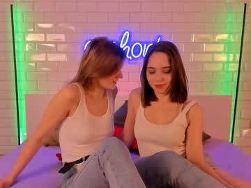 webcam couple jorgenum today image #1353431