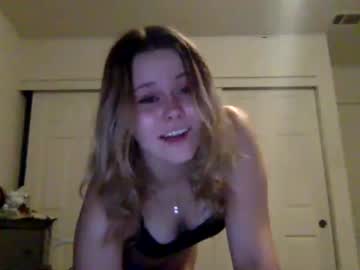 webcam girl babykat21 today image #3164125