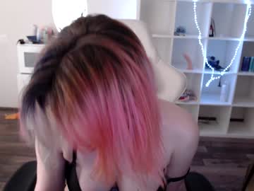 webcam girl ovelymila today image #1835171