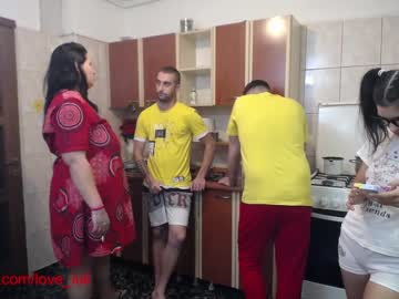 webcam couple iuliana32 today image #288610