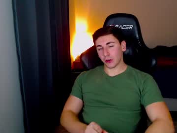 webcam man zach_rhyder today image #3343805