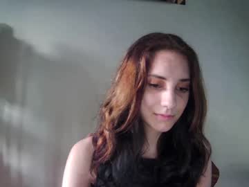 webcam girl alice_shy2 today image #2429556
