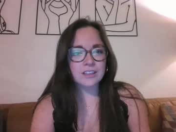 webcam girl britznayy today image #4052312