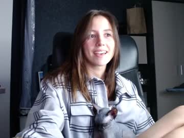 webcam girl valents_cherry today image #22751